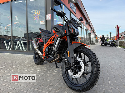 Мотоцикл Regulmoto VENOM (черный/оранжевый, 208759-1) Мотоцикл Regulmoto VENOM (черный/оранжевый, 208759-1)