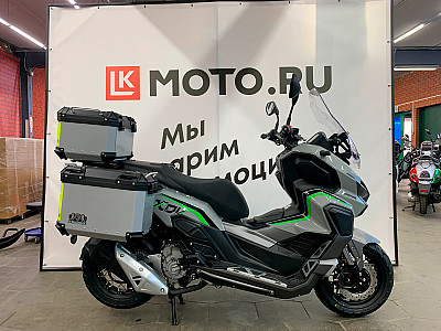 Скутер Regulmoto XDV ADVENTURE 300CC 4T в комплекте с кофрами (LJ300T-18) EFI (серый, 103124-2) Скутер Regulmoto XDV ADVENTURE 300CC 4T в комплекте с кофрами (LJ300T-18) EFI (серый, 103124-2)
