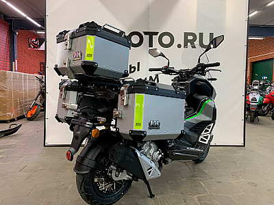 Скутер Regulmoto XDV ADVENTURE 300CC 4T в комплекте с кофрами (LJ300T-18) EFI (серый, 103124-2) Скутер Regulmoto XDV ADVENTURE 300CC 4T в комплекте с кофрами (LJ300T-18) EFI (серый, 103124-2)