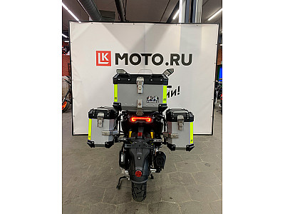 Скутер Regulmoto XDV ADVENTURE 300CC 4T в комплекте с кофрами (LJ300T-18) EFI (серый, 103124-2) Скутер Regulmoto XDV ADVENTURE 300CC 4T в комплекте с кофрами (LJ300T-18) EFI (серый, 103124-2)