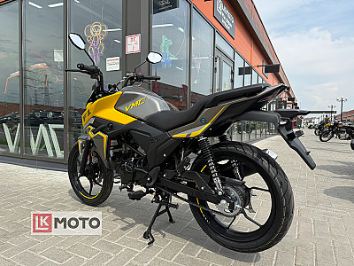 Мопед VMC F1 49 (125) см³, 14 л. с., 4-тактный, колёса 17/17