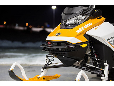 Бампер передний усиленный (бумеранг) BRP SKI-DOO Summit G4 (Платформа Rev Gen4 2017-*) Бампер передний усиленный (бумеранг) BRP SKI-DOO Summit G4 (Платформа Rev Gen4 2017-*)