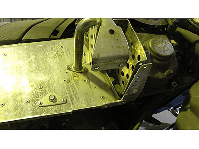 Подножки для YAMAHA NYTRO 2008-*